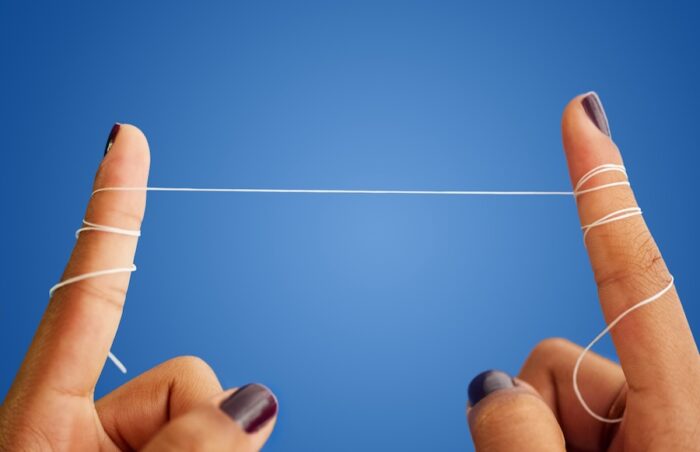 floss, periodontal pockets and gum disease, healthy gums